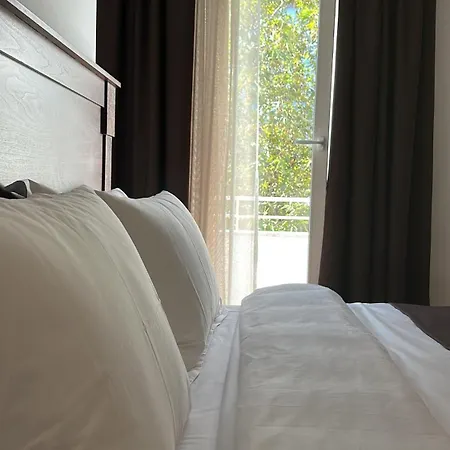 Hotel Palazzo Roma- Luxury Leading 4*