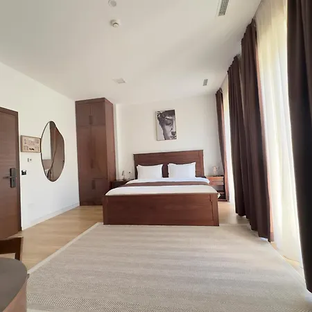 Palazzo Roma- Luxury Leading 4*