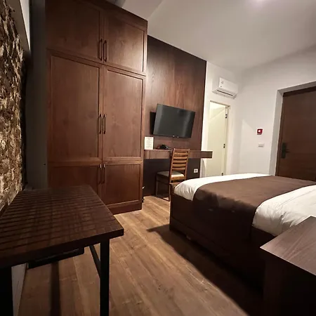 Palazzo Roma- Luxury Leading