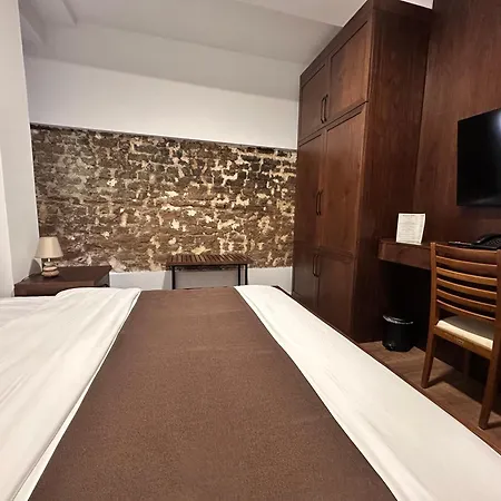 Palazzo Roma- Luxury Leading 4* Tiran