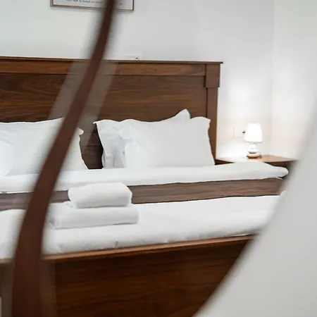 Otel Palazzo Roma- Luxury Leading Tiran