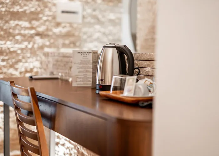 Palazzo Roma- Luxury Leading 4* تيرانا