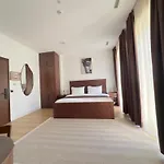 Palazzo Roma- Luxury Leading 4*