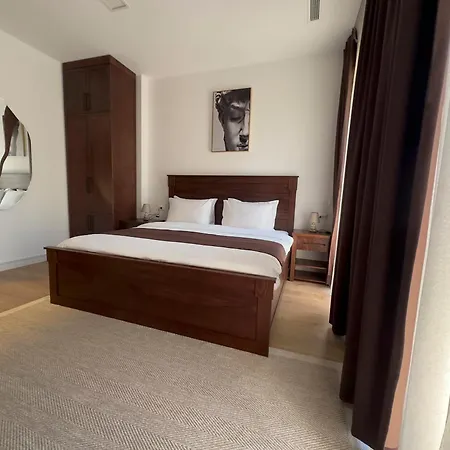 Palazzo Roma- Luxury Leading 4*