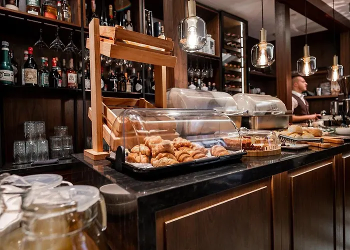 Palazzo Roma- Luxury Leading Hotell