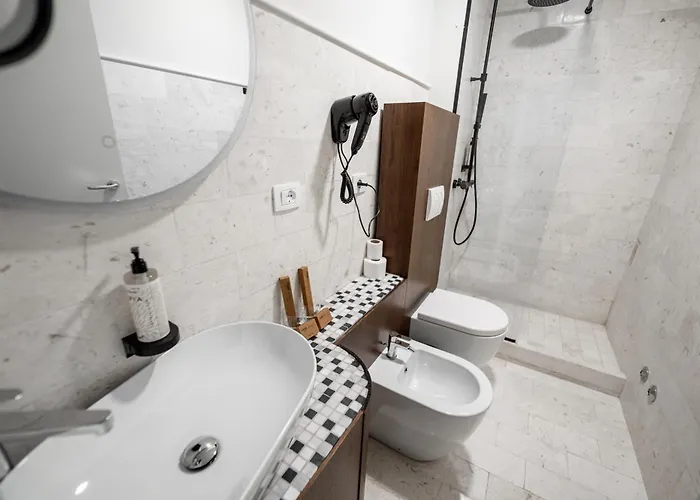 Palazzo Roma- Luxury Leading 4* Tirana