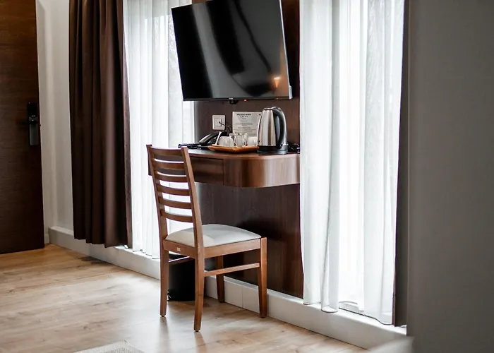 Palazzo Roma- Luxury Leading Hotell Tirana