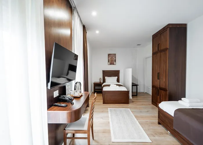 Palazzo Roma- Luxury Leading 4* Tirana