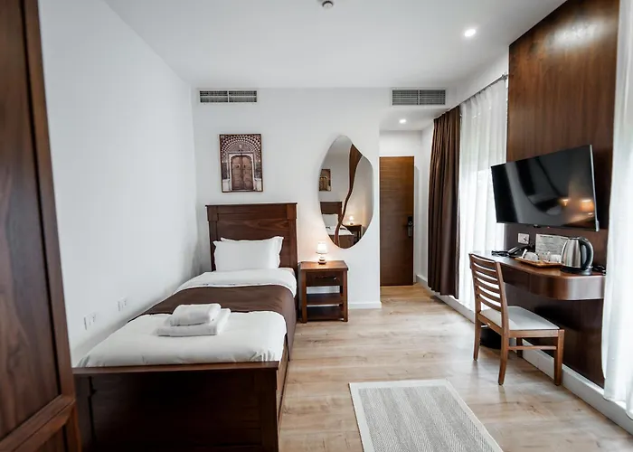 Palazzo Roma- Luxury Leading Hotell 4*